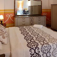 🏠 Hostal En La Habana Vieja. 💡 Energía eléctrica 24 horas. Cada habitación tiene 2 camas. Ofertas de desayuno. - Img 54228032