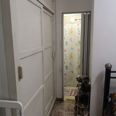 Apartamento puerta calle en bajos placa ocupada,de 1 cuarto en 5 mil USD - Img 117436013