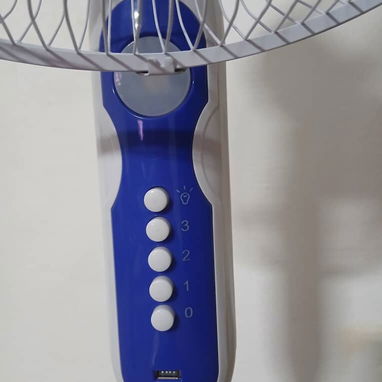 Ventilador Recargable de Pedestal  con Panel Solar • DAWANG 16"(Leli) - 5/5