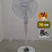 Ventilador recargable de pedestal Milexus - Img 54763660