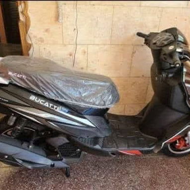 2000 usd interesados al # 50131328 - 4/10