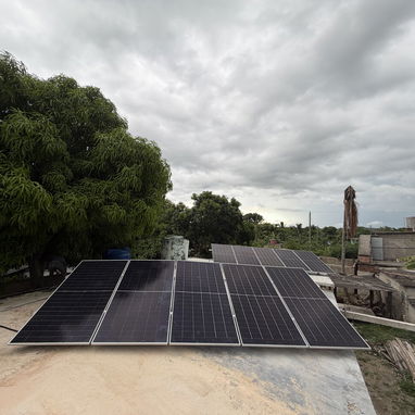 Instalación de servicio fotovoltaico Ecoflow panel inversor - 2/2