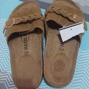 Sandalias Hazel & Co (Prácticas) – Talla 6 – Nuevas – 20 USD - Img 57066401