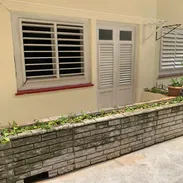 Comodidad, paz y privacidad en el Vedado capitalino. - Img 54813364