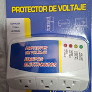 Protector de voltaje triple de 110 Amph - Img 56697040