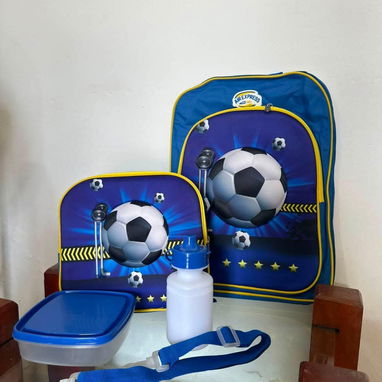 Mochilas de hembra y varón para la escuela - 9/10
