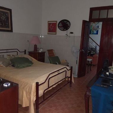 Casa medianera en santos suarez, con 4/4, carpoch para autos pequeño - Img 118242483
