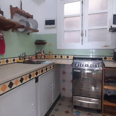 Rento casa en vedado. Larga estancia. Sólo familia PARA EXTRANJEROS - Img 114824405