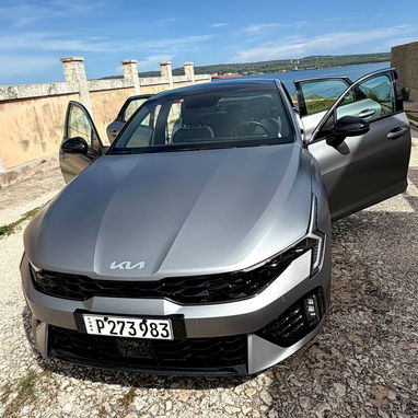 wa.me/56525031 KIA K5 GT-LINE 2025 — ¡NUEVO DE AGENCIA Y CON SOLO 22,000 KM RECORRIDOS! 🔥        ¡Una verdadera joya de - 2/3