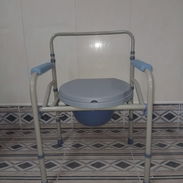 🪑 SANITARIA 🪑SILLA SANITARIA PORTÁTIL CON CUBETA. SERVICIO DE MENSAJERÍA CON FACTURA Y GARANTÍA. TLF 54833699 - Img 54699416