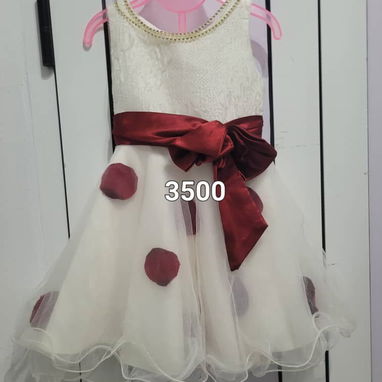 Batas y ropa niña 2 ó 3 años - 5/10