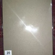 Papel fotografico adhesivo tamaño A4 en 5 usd o al cambio, el paquete trae 20 hojas ,150g/m2, llamar o escribir por wha - Img 55732600