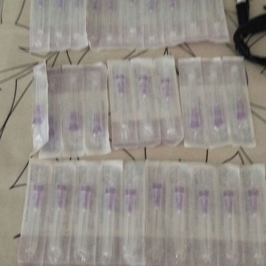 Vendo agujas solas para insulina, inyecciones cutáneas. 12 x 200 pesos, me quedan 24 agujas. - Img 111528246