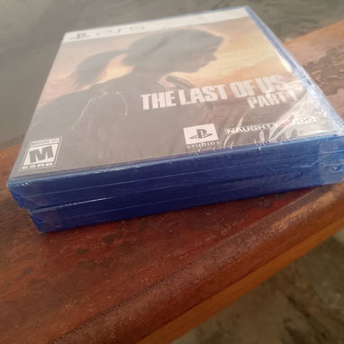 The last of US 1 y 2 remake de ps5 nuevos en caja sellados, 0KM a abrir por usted , en español y sin descargas ni nada - Img 121809875