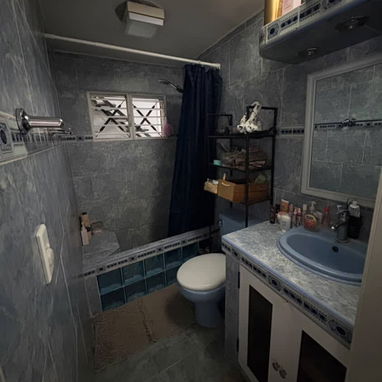 Casa en el vedado 3ra Plaza, por el hotel Grand Aston. Construcción moderna de 4 plantas - 2/9