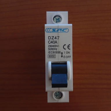 BREAKER TERMOMAGNÉTICO UNIPOLAR 40A, ENTREGA DE FACTURA PARA SU GARANTÍA. VARIEDAD DE PROTECTORES Y BREAKER, ETC - 2/3