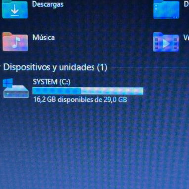 Mini Laptop Lenovo 💻 - 3/5