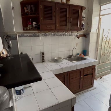 CENTRO HABANA CASITA DE 66M2 CON 2 CUARTOS Y AZOTEA LIBRE PRÓXIMO AL PARQUE TRILLO - 2/6