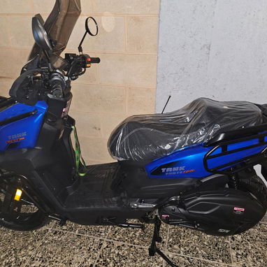 En venta moto 220cc automática de combustión nueva - Img 124542450