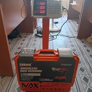 🚧 BALANZA DIGITAL DE PLATAFORMA INDUSTRIAL CON COLUMNA MARCA FINDER 🚧 - Img 55413373