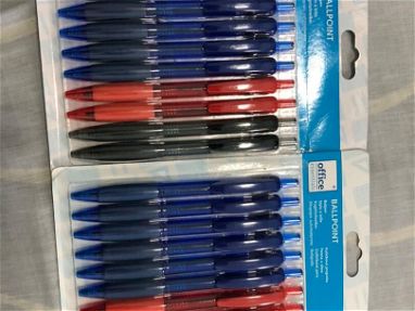 Bolígrafos azul, negro y rojo por cantidad diez de octubre - Img main-image