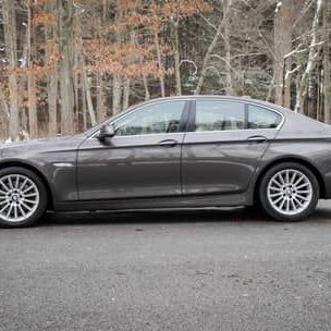 BMW 535i 2011 Transmisión manual de 6 velocidades, turbo de 6 cilindros, sin modificaciones - Img 112178365