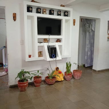Vendo un apartamento en el reparto Camilo Cienfuegos Habana del este 1piso de 2h no se va la corriente - Img 123414686