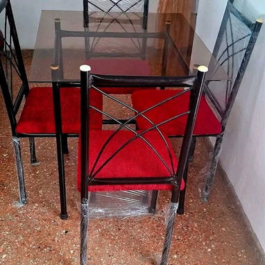 Comedores y juegos d sala - 9/10