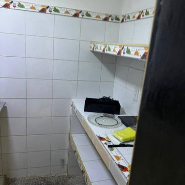 Se vende casa puerta calle en centro habana(zona soterrada) - 7/9