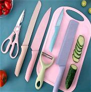 Set de cuchillos y tabla de cortar - Img 45273735