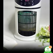💨✨ Mini acondicionador lateral no es recargable Para uso personal Se puede utilizar con hielo o agua fría para un mejo - Img 55776691