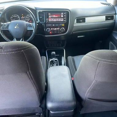 Mitsubishi outlander 2018...add - 3/8