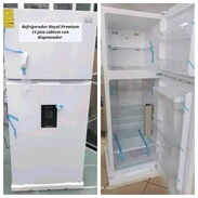 💥💥--- Refrigerador Royal 11.7 pies con dispensador de agua 💧 820usd - Img 45034959