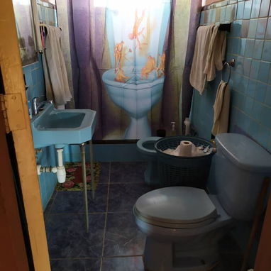 Se vende casa con todo adentro - Img 124829848