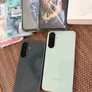 SAMSUNG GALAXY A56 5G 8Gb/255Gb.como Nuevo una sim forro y cargador de regalo - Img 55767956