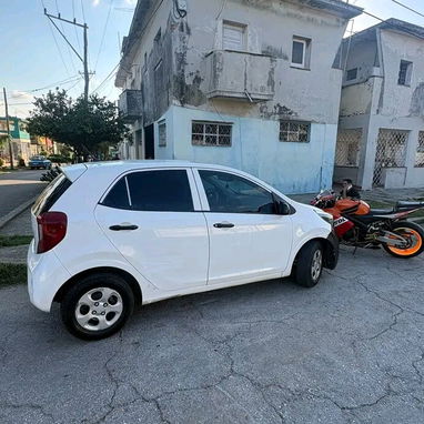 Renta de Kia Picanto GT 2022 - Img 117937768
