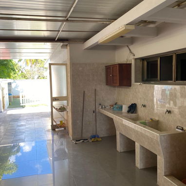 Venta Casa+Piscina, Propiedad de más de 1000 m2, Se deja todo dentro, Respaldo eléctrico ⚡️Reparto Siboney - 10/10
