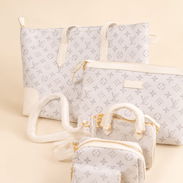 Cartera de marca LV - Img 55428099
