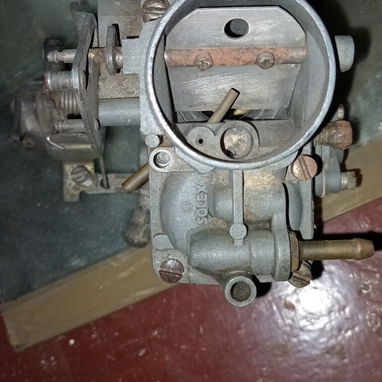 Vendo carburador de peugeot 205 motor tu1, de uso. Una boca. - Img 120518180