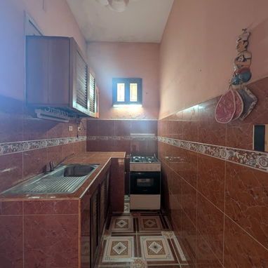 Apartamento capitalista en planta baja de 3 cuartos en Playa, La Sierra - Img 109827205