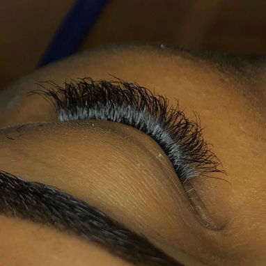 Pestañitas mis amores - 3/10