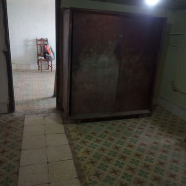 Se vende apartamento en edificio con sala comedor.,2 cuartos .una barbacoa con un cuarto.cocina y baño - Img 125989077