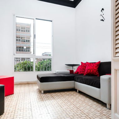 departamento en el vedado , zona de no corte eléctrico - Img 121988792