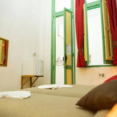 🏤🌈Casa de renta lineal en Habana Vieja (4 habitaciones 4 baños) (8 personas)/House for rent/Accommodation Havana - 3/10