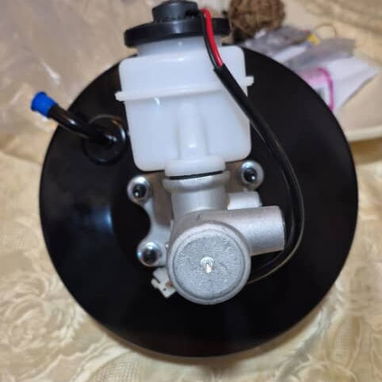 Bomba de freno con hidrobas de Toyota Hilux de 1 pulgada - Img 112759217