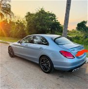 Vendo Mercedes Benz del 2017 pintura de fabrica con 90 mil kilómetros el más nuevo de cuba - Img 45984206