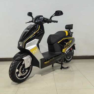 *Moto eléctrica Fly RACING EE04:* - 2/2