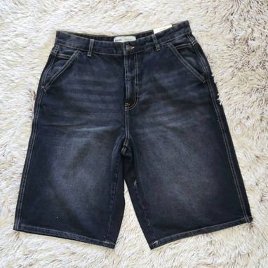 Muchos modelos Nuevos de Bermudas Berska y Pull&Bear Recién llegados 50666915 - 3/4