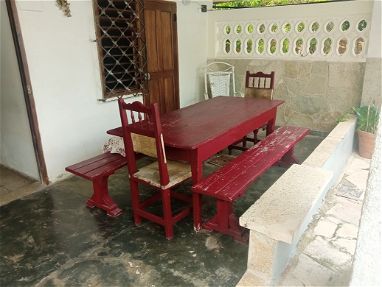 Renta casa en Guanabo de 4 habitaciones climatizadas, piscina, barbecue, parqueo - Img 64047070
