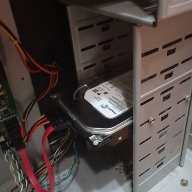 Torre de PC trabajando al 💯 (Chasis+Fuente+Kit  DG31 C2Duo 3ram DD250 con W7) 58278775 - 4/4